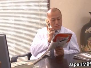 Akiho yoshizawa lékař miluje získávání