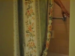 Desi look alike couple smashing shower xxx film (new)