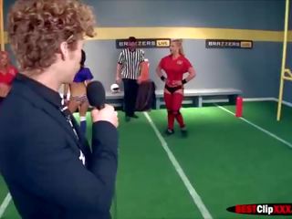 Четири началник порно звезди в на brazzers halftime клипс ii